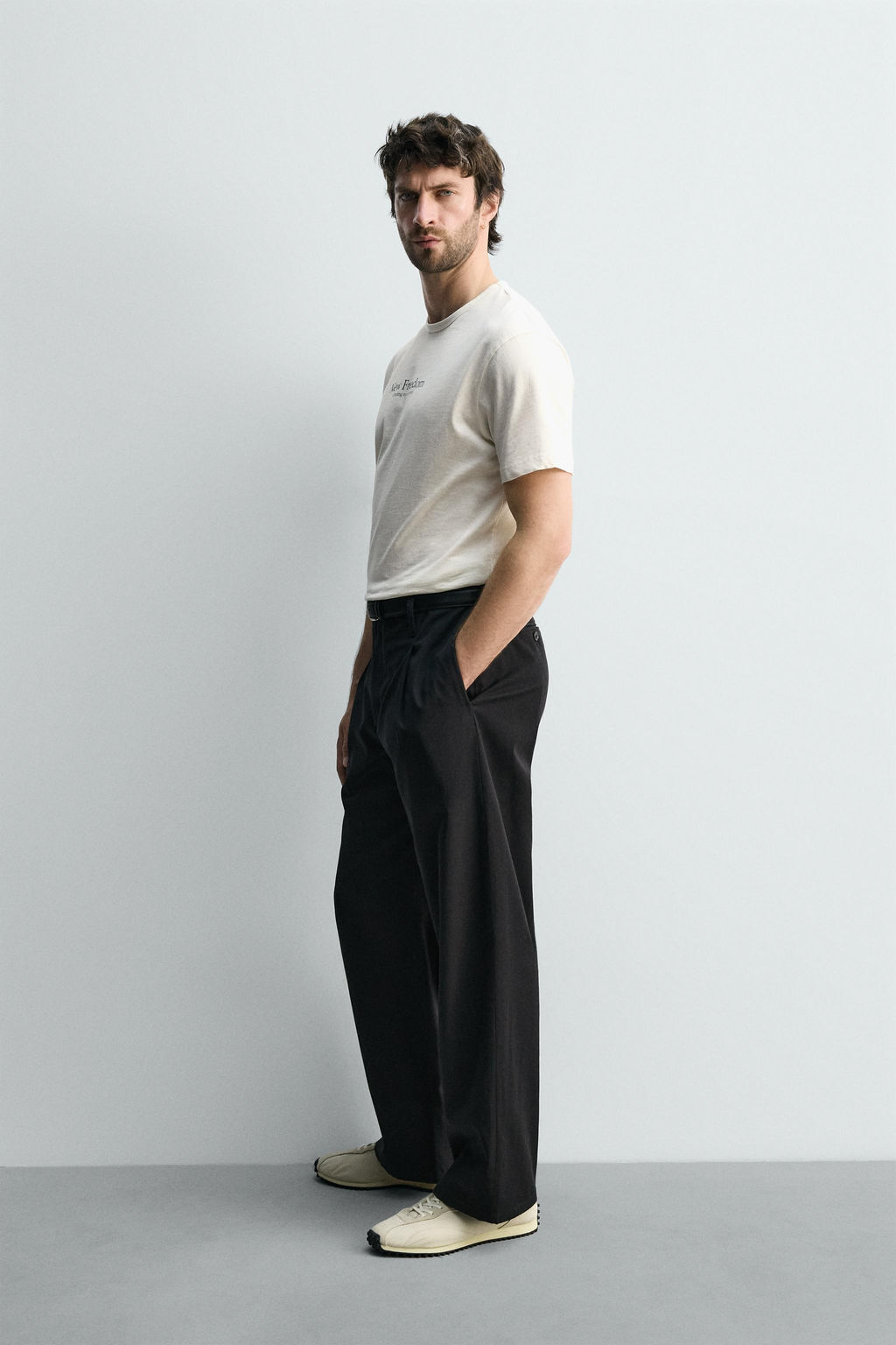 PRINTED TEXT T-SHIRT - Zara фото 4