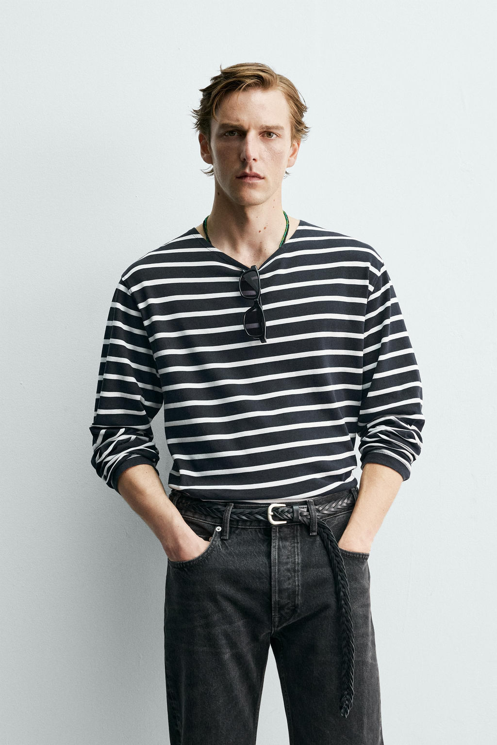 CAMISETA JACQUARD RAYAS AARON LEVINE X ZARA / Azul / Blanco
