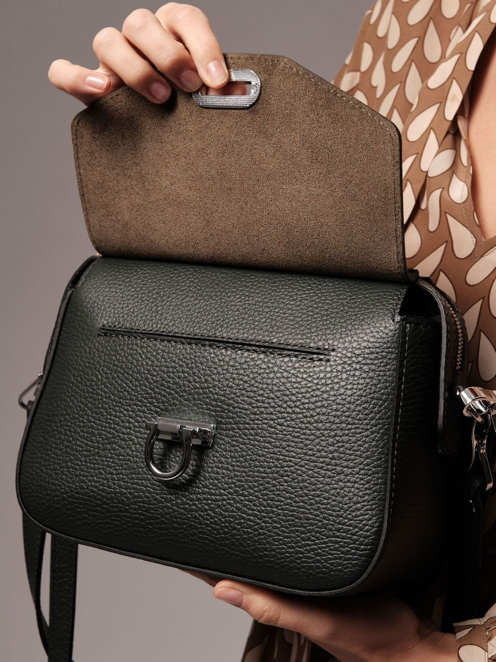 Сумка через плечо Azaro 3684 дремучий лес