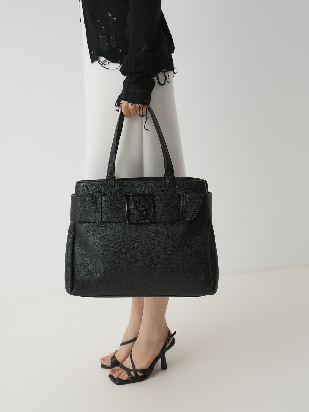 Женский тоут ARMANI EXCHANGE SUSY SOFT Артикул 4212365, черный  фото 2