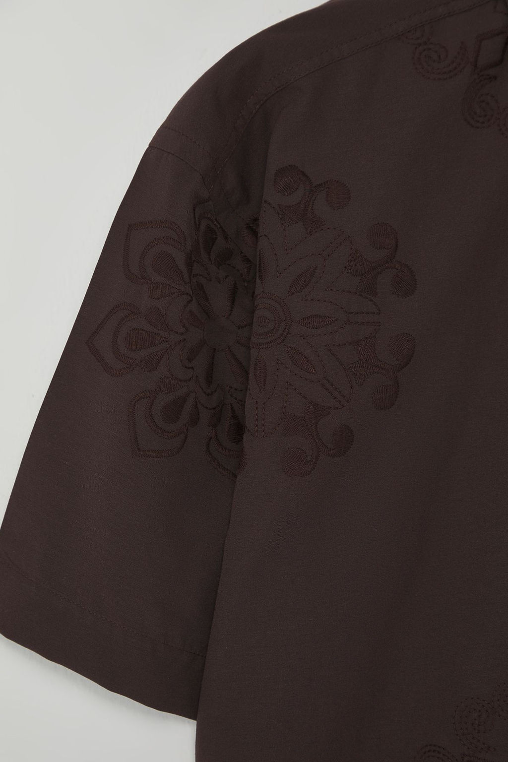 TRENDYOL MAN Limited Edition Kahverengi Regular Fit Nak?s islemeli Brode Gomlek TMNSS25GO00039 - Trendyolmilla фото 4