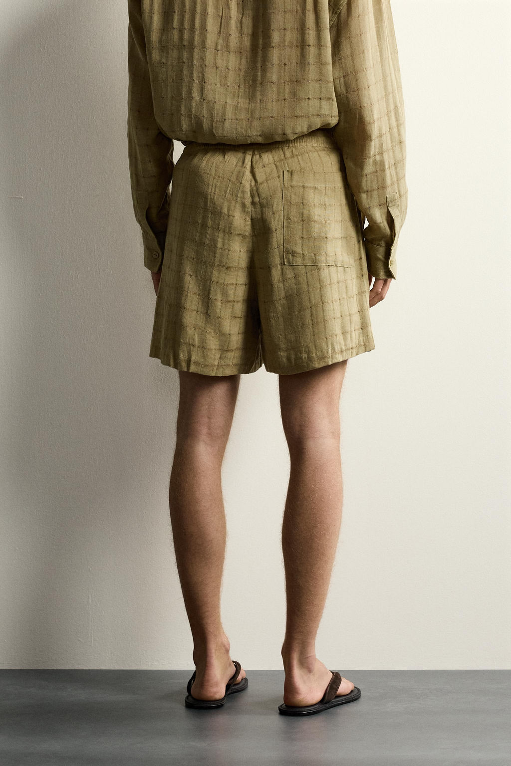 BERMUDA JACQUARD CUADROS LINO - ALGOD?N / Khaki claro - Zara фото 3