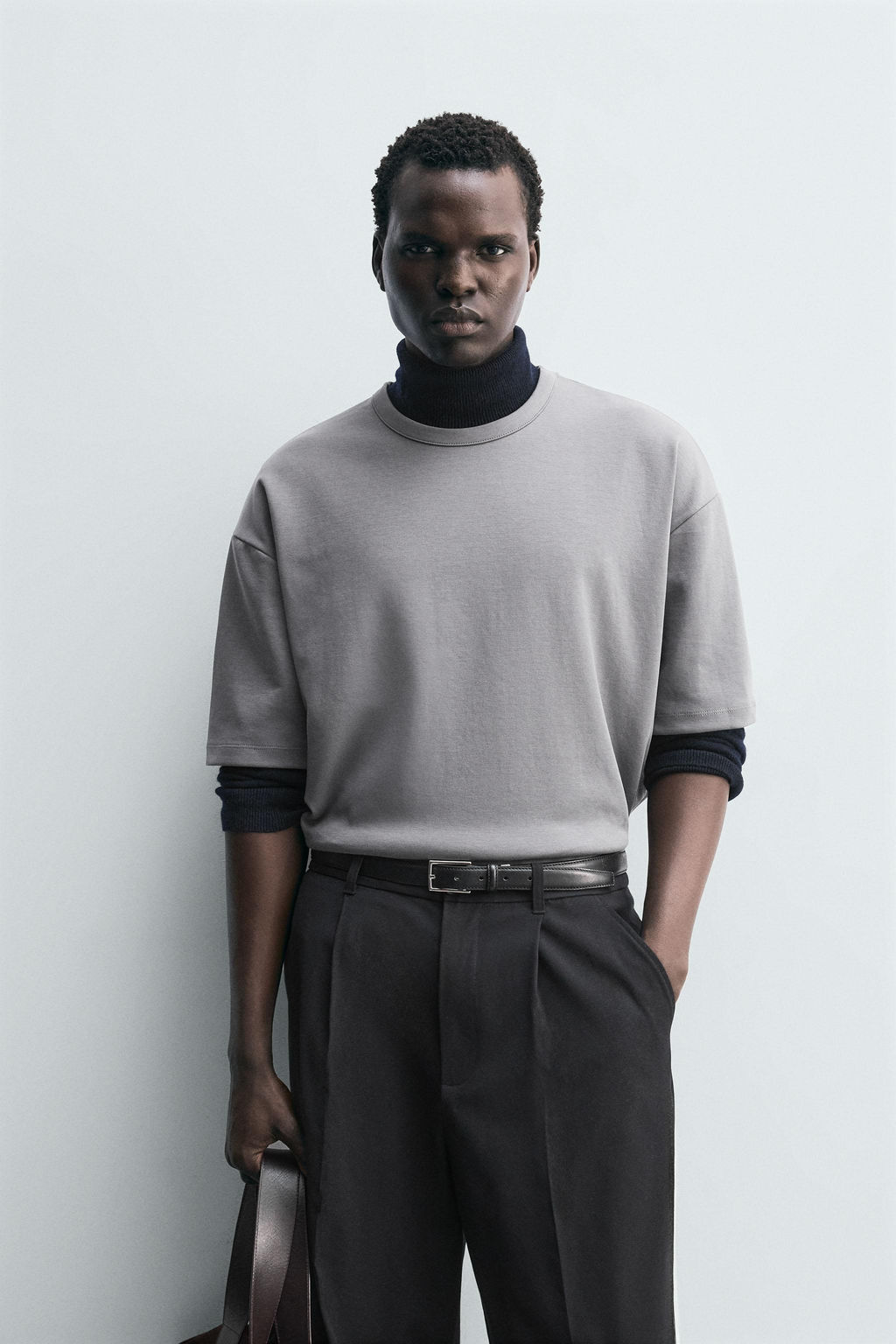 CONTRAST PATCH T-SHIRT - Zara фото 2