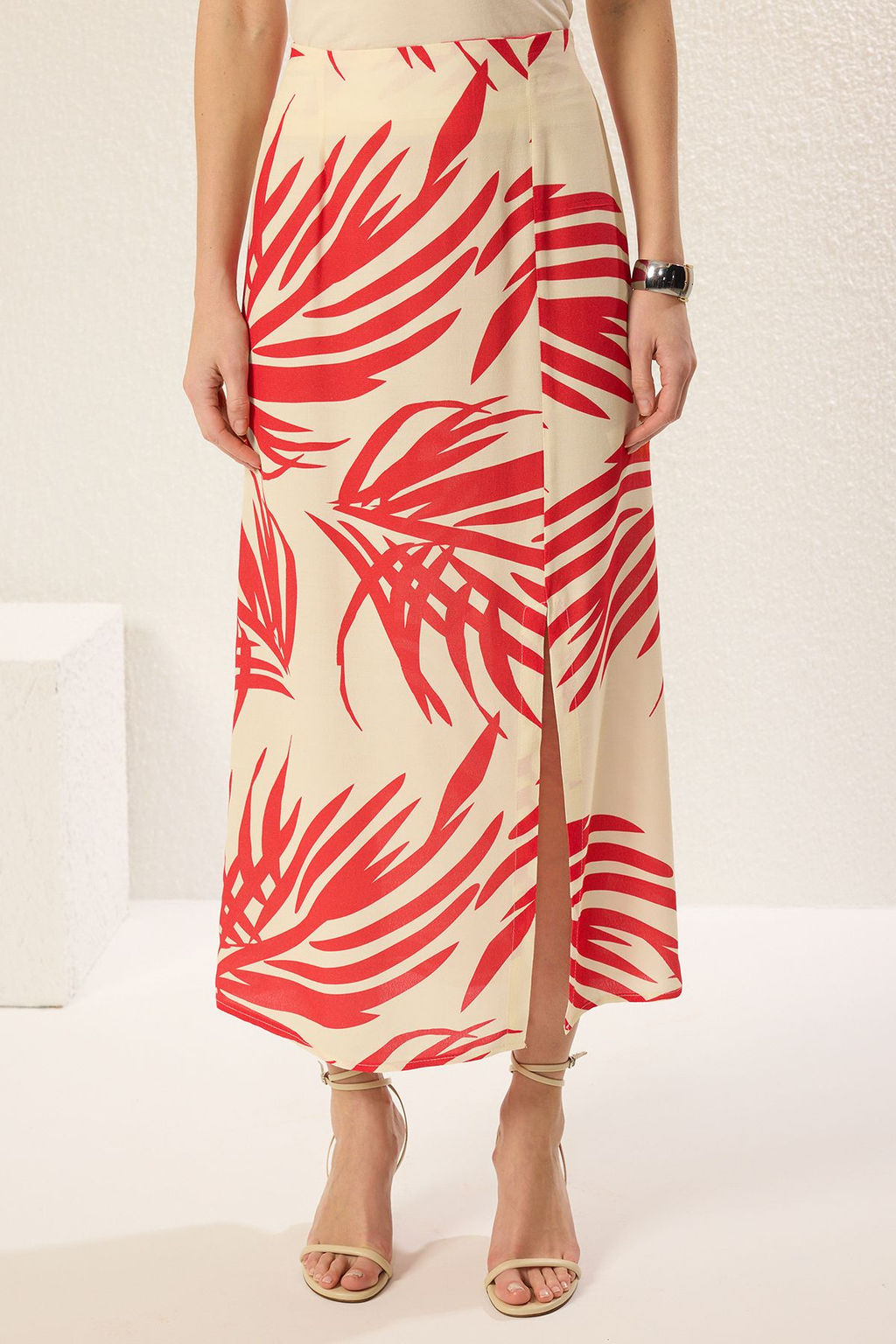 TRENDYOLMILLA Cok Renkli Desenli Pamuk Kumasl? Y?rtmac Detayl? Midi Boy Dokuma Etek TWOSS25ET00120 фото 3