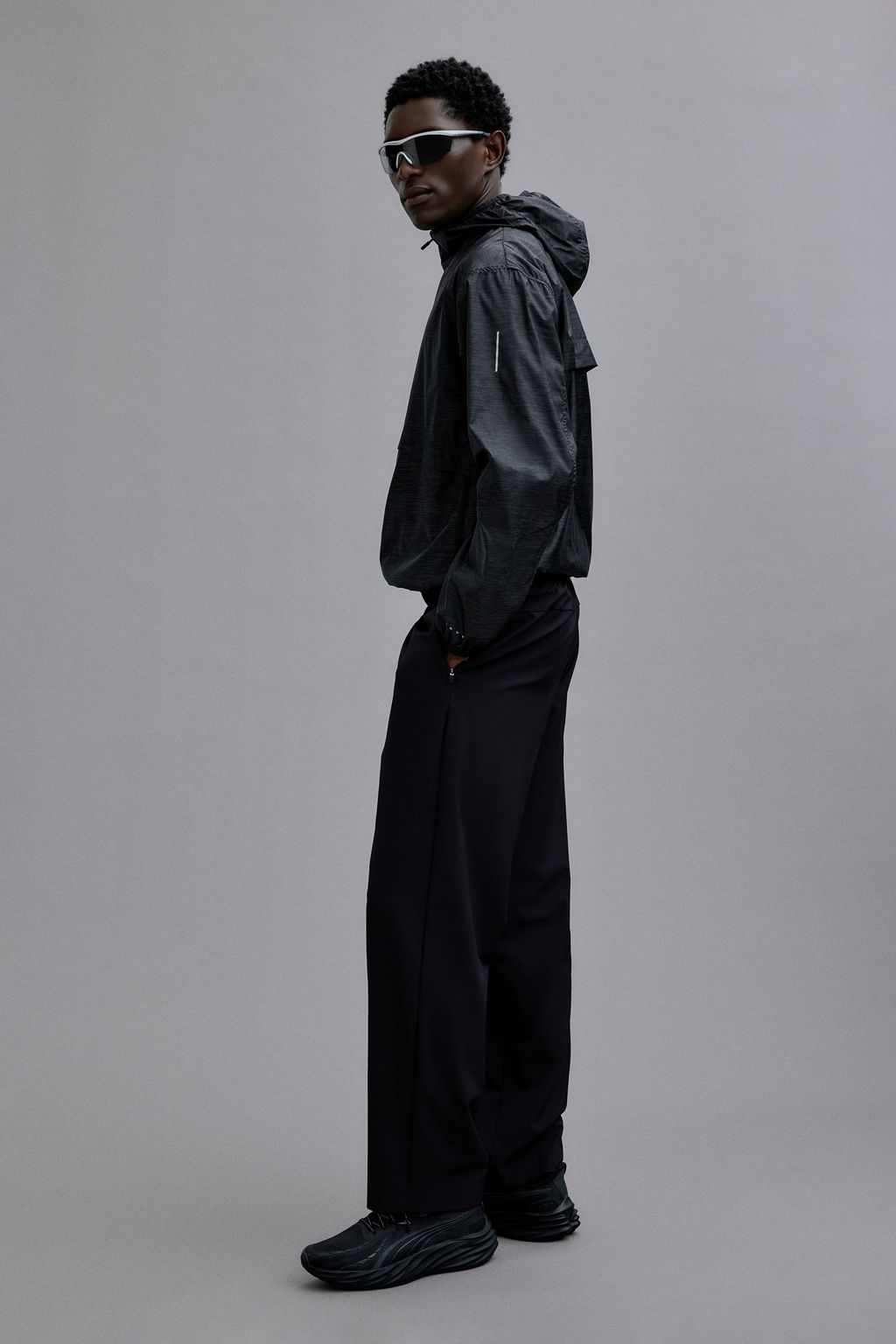 Pantal?n de ch?ndal con DryMove Regular Fit - H&m фото 4