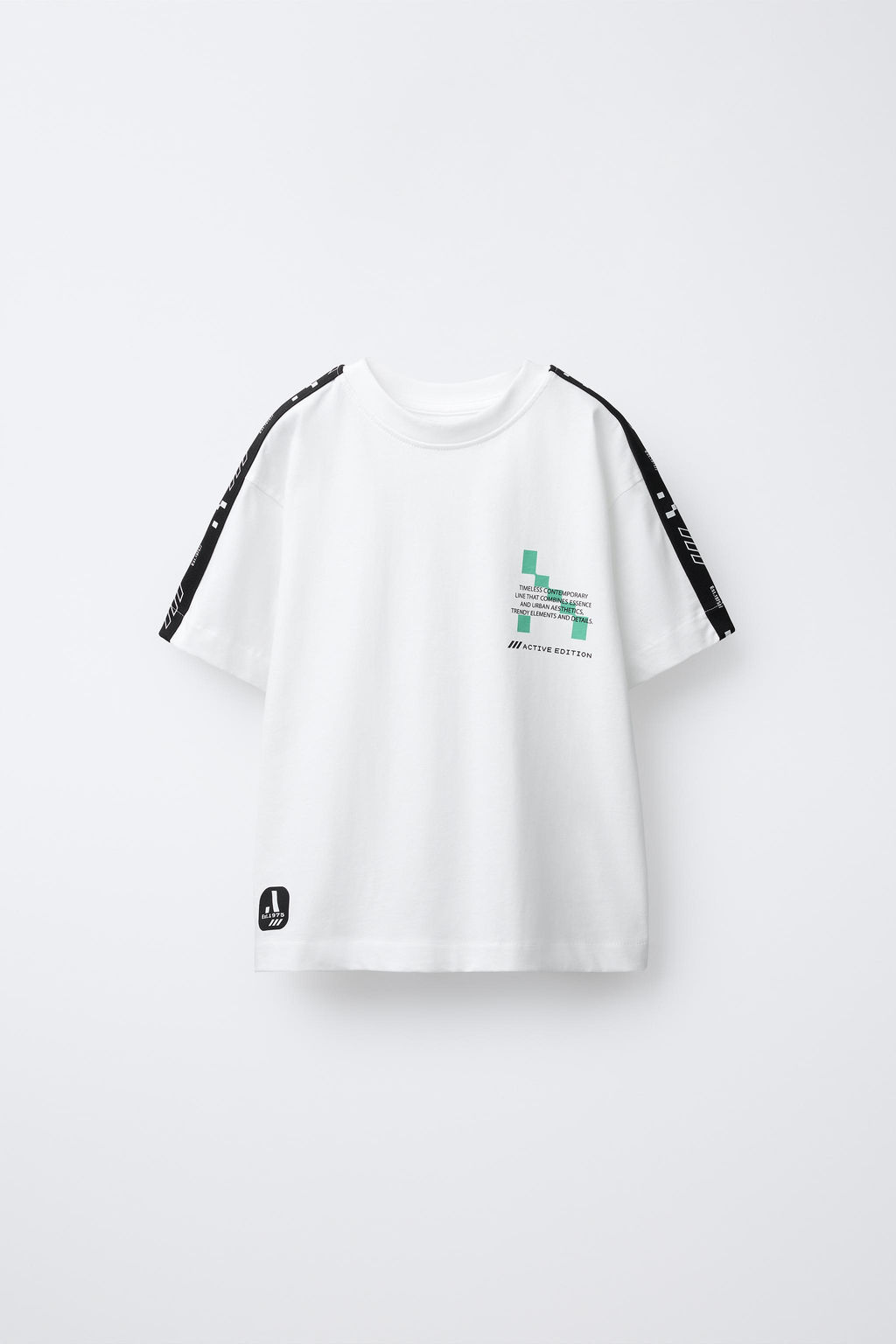 SPORTY T-SHIRT WITH SLOGAN AND STRIPES