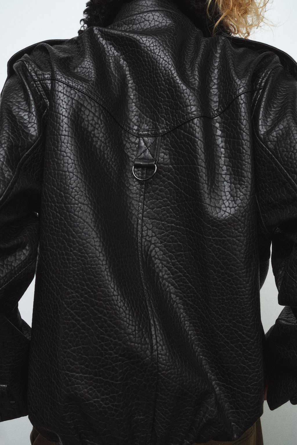 FAUX LEATHER BOMBER JACKET ZW COLLECTION - Zara фото 16