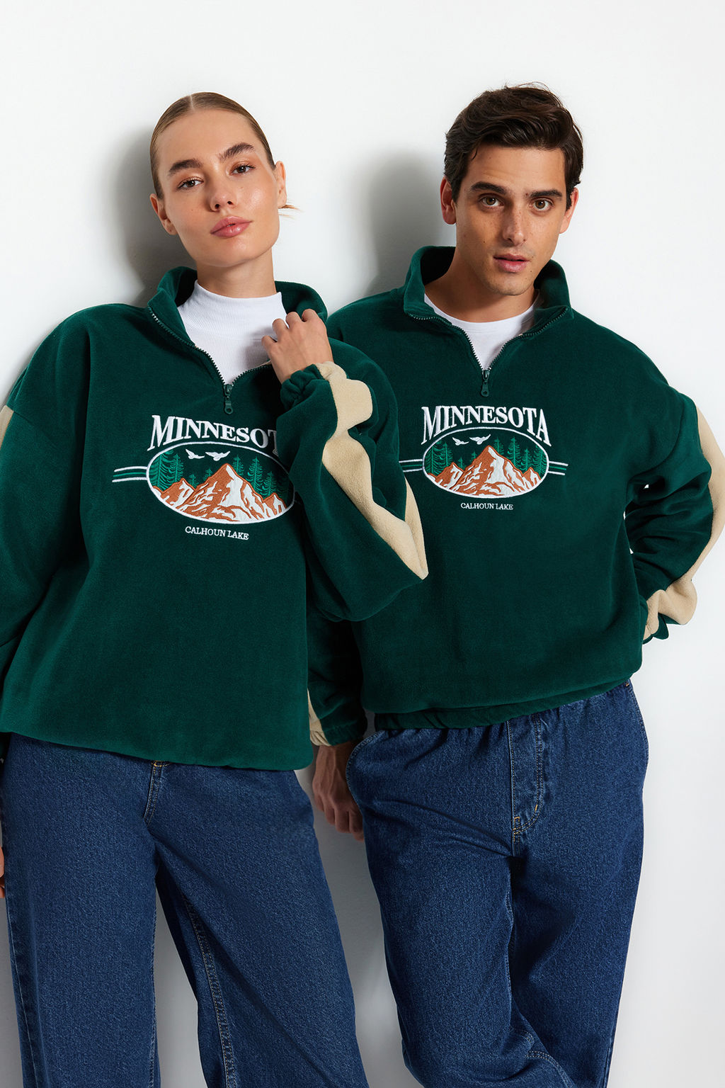 Zumrut Yesili Unisex Oversize/Genis Kesim Dik Yaka Anti-pilling Polar Sweatshirt TMNAW24SW00034