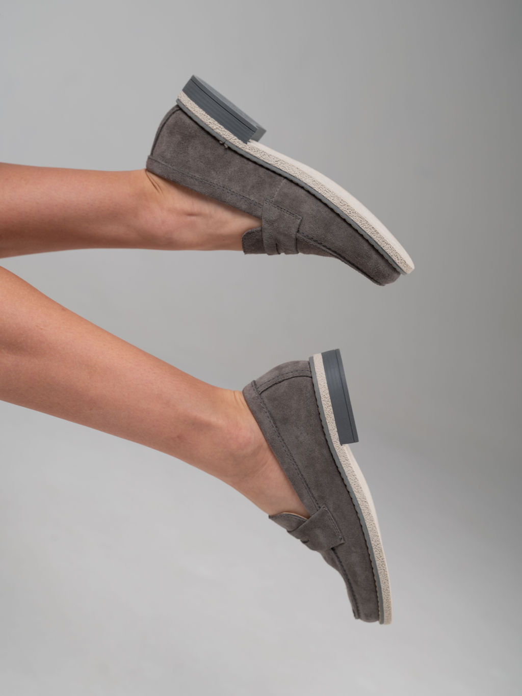 Лоферы 176.rosegr.Серый замок замша