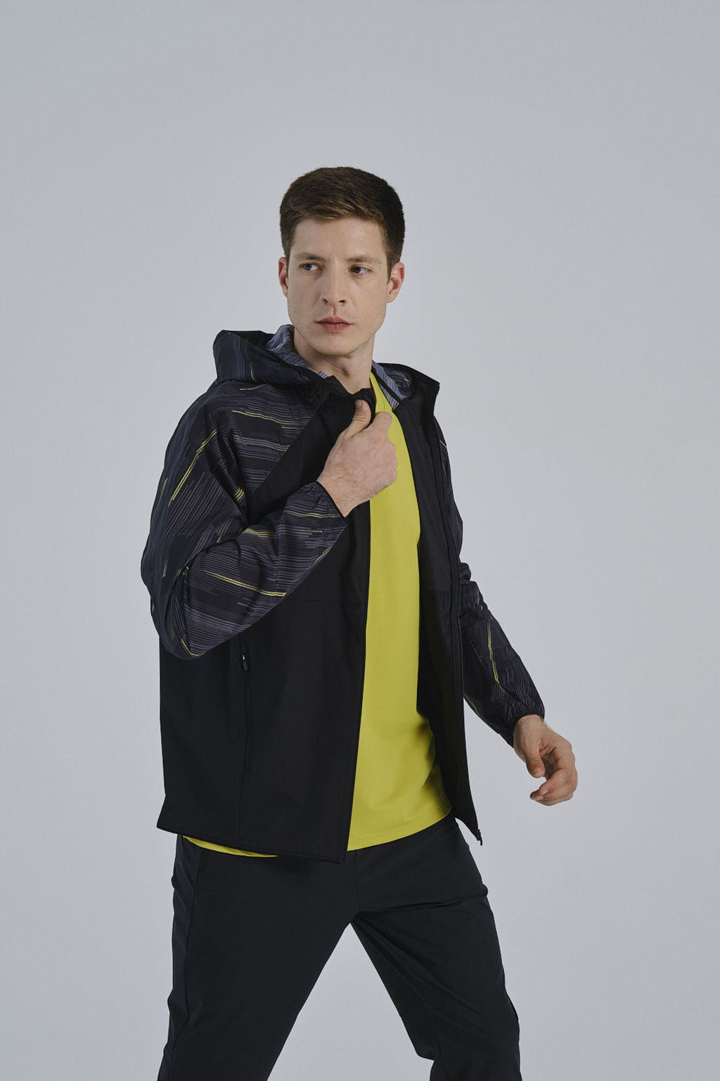 Ветровка Черный ADVANCED RUNNING Woven Track Top