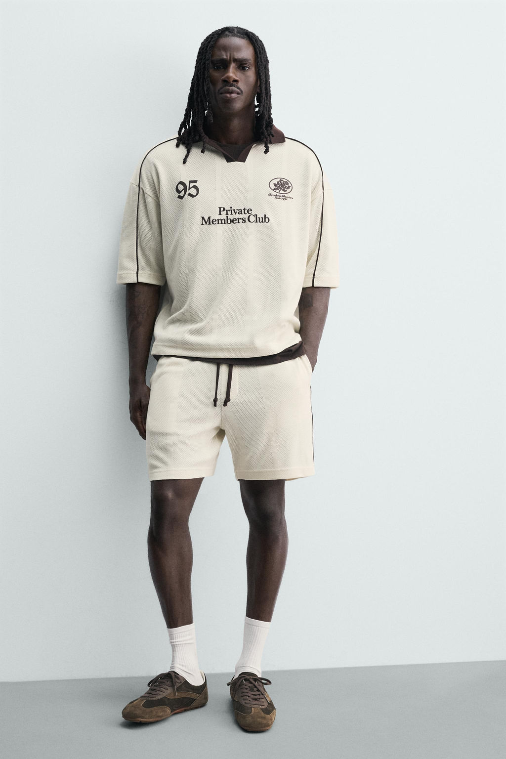 BERMUDA RETRO F?TBOL CONTRASTE / Blanco roto