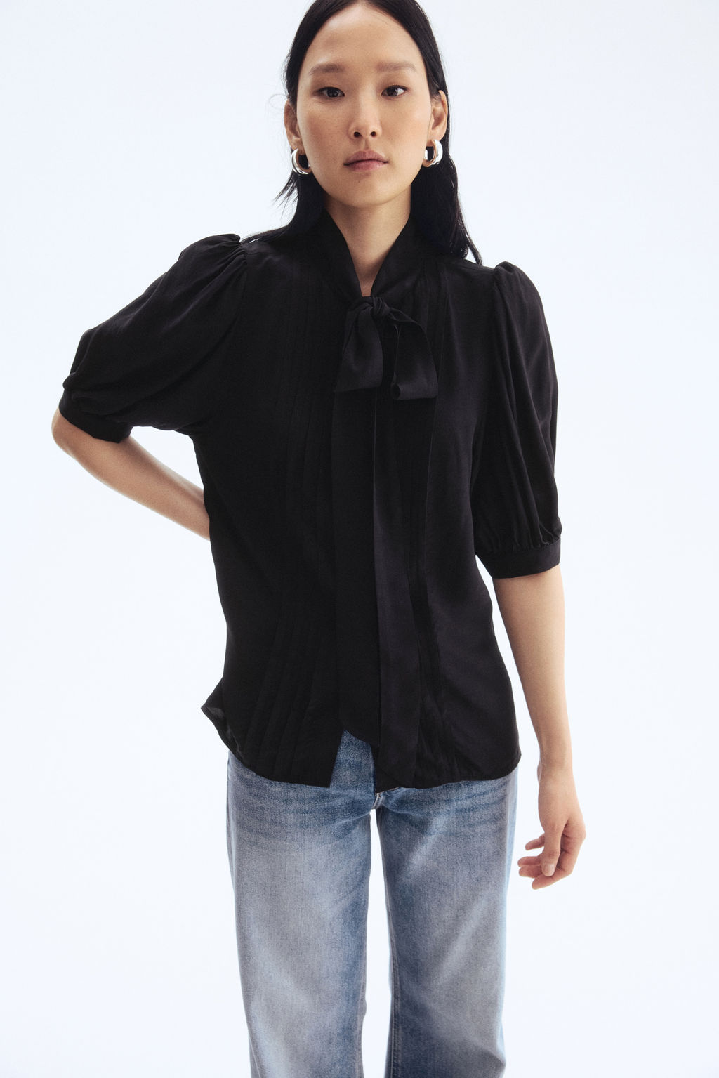 Blusa de crep? con lazada - H&m фото 5