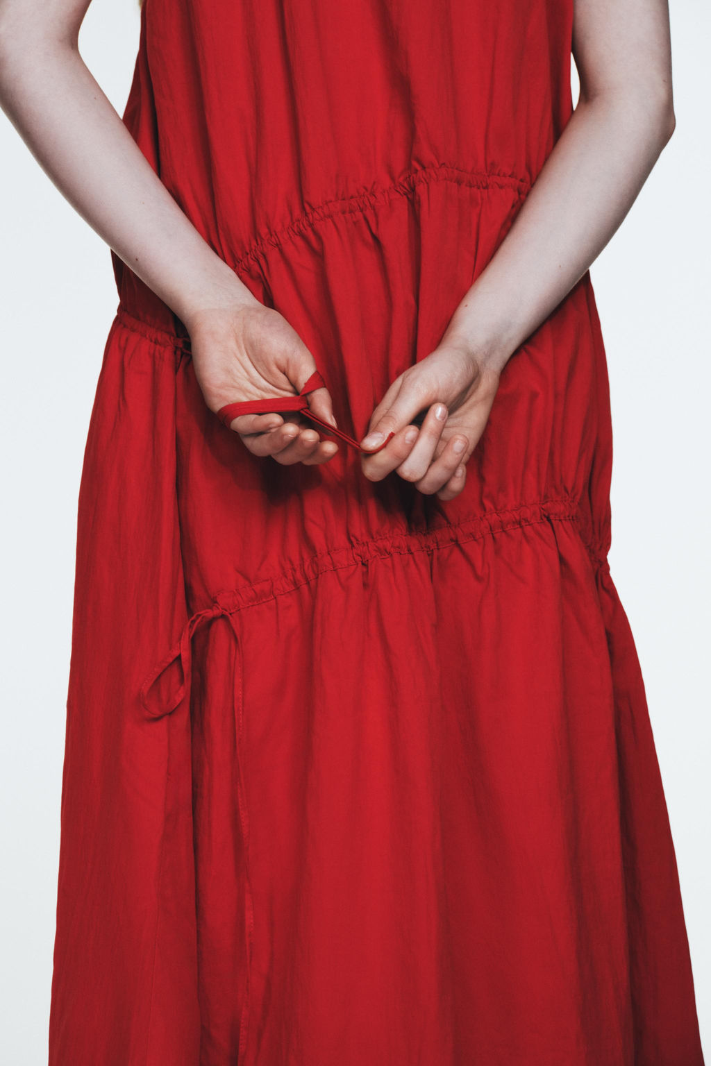 NYLON MIDI DRESS WITH TIES - Zara фото 14