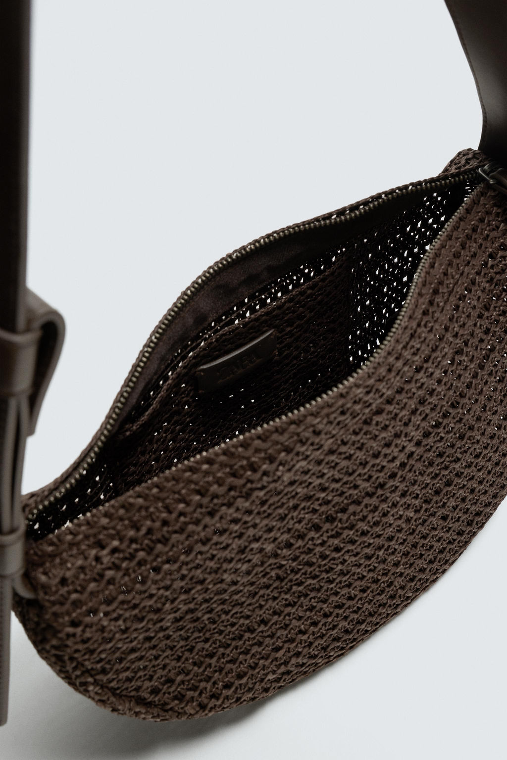 BOLSO DE HOMBRO TRENZADO / Marr?n - Zara фото 4