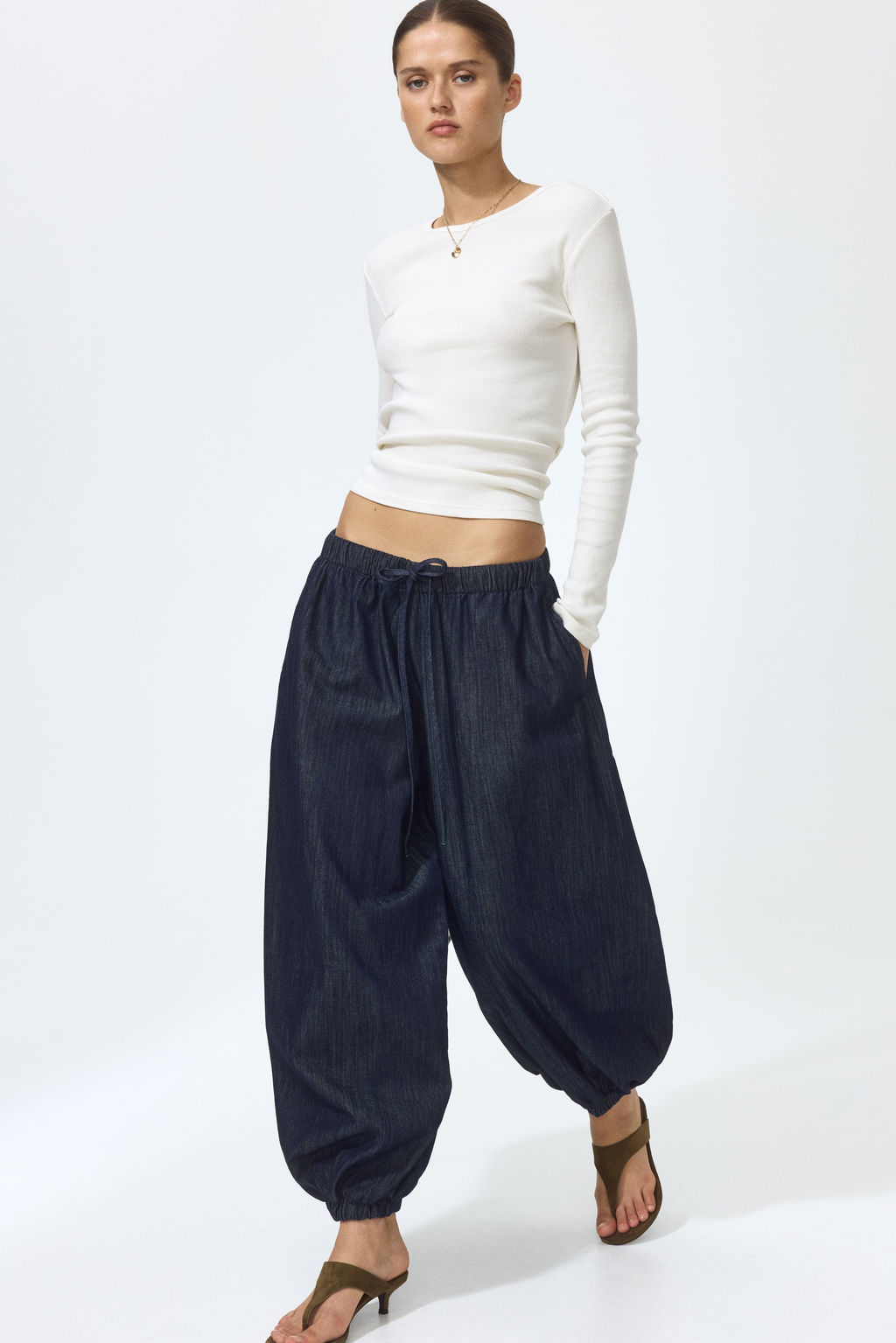 Pantal?n globo en denim - H&m фото 3