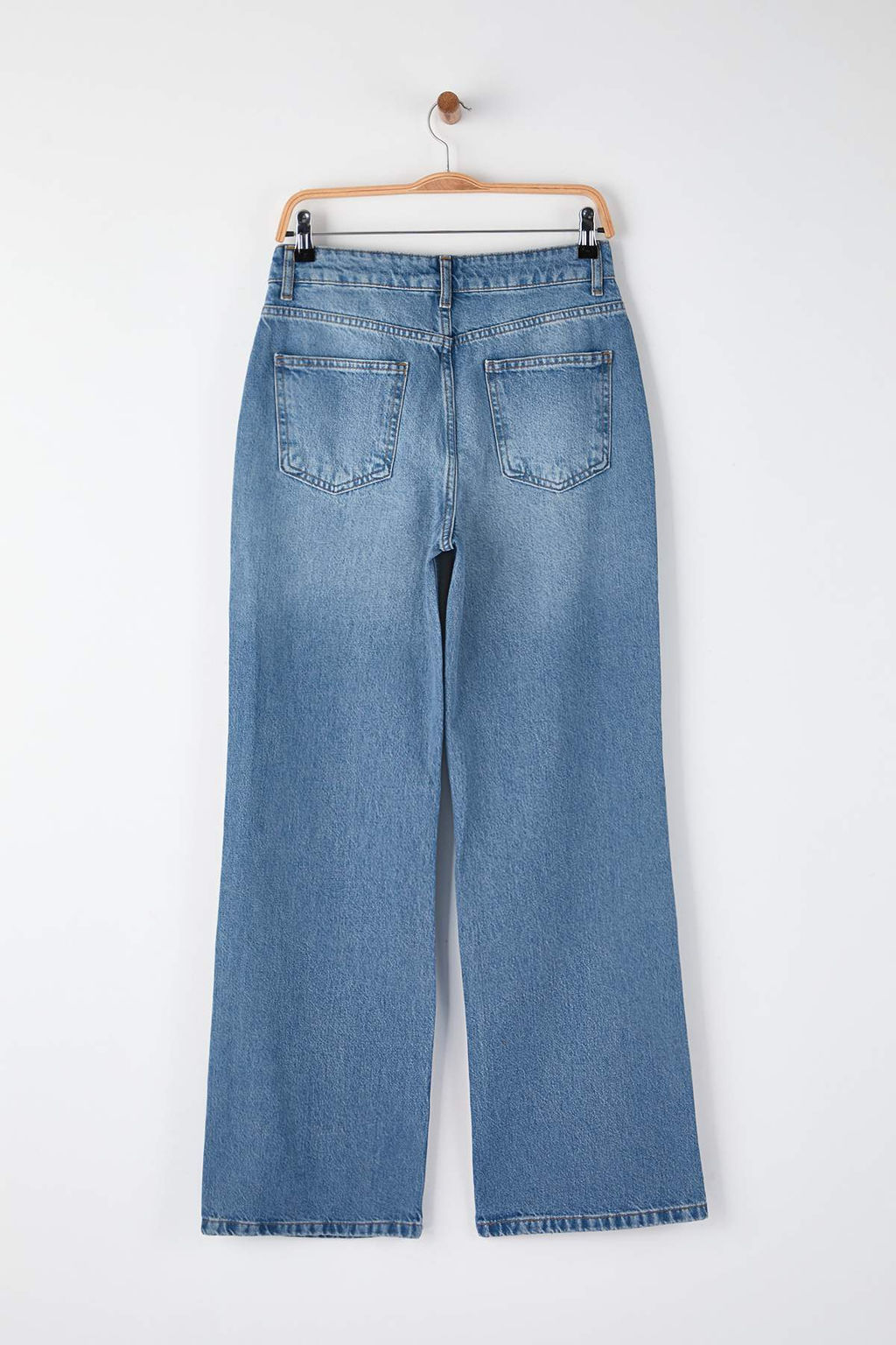 TRENDYOLMILLA Mavi Soluk Efekt Vintage Yuksek Bel Wide Leg Jeans TWOAW24JE00089  фото 8