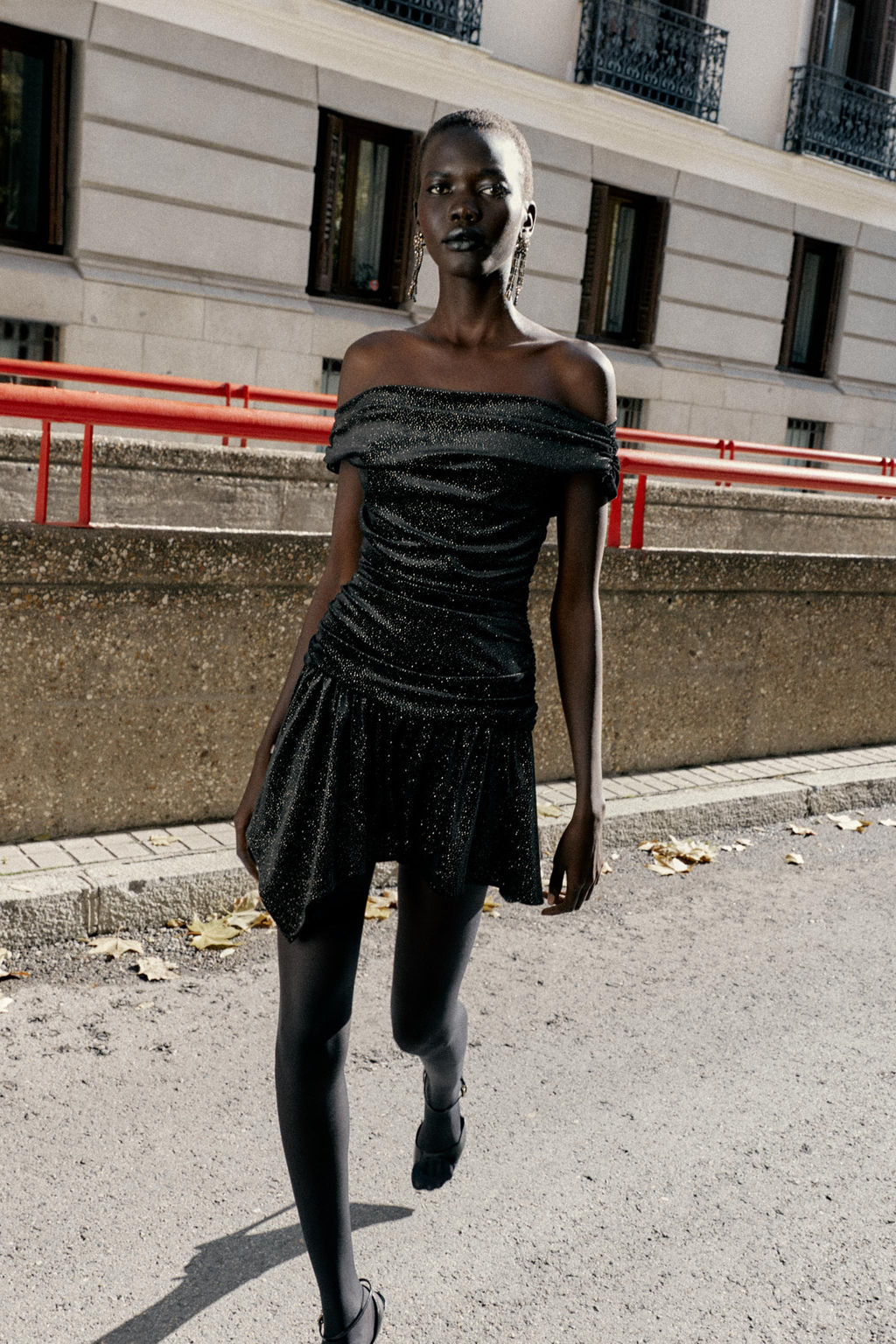 SPARKLY VELVET MINI DRESS - Zara фото 8