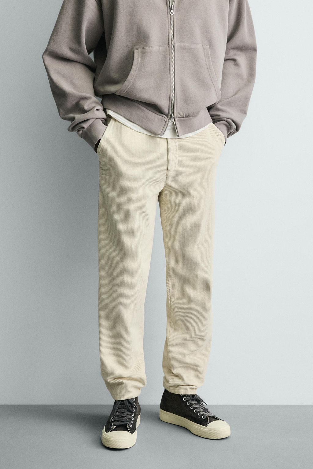 CARROT FIT CORDUROY TROUSERS - Zara фото 19