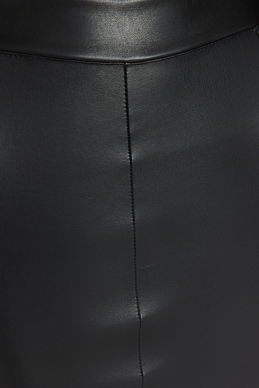 TRENDYOLMILLA Siyah Suni Deri Yuksek Bel Mini Etek TWOAW24ET00154 фото 12