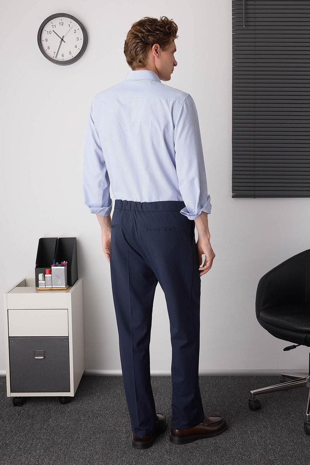 Lacivert Erkek Yeni Italyan Kesim Kumas Pantolon TMNAW26PL00016