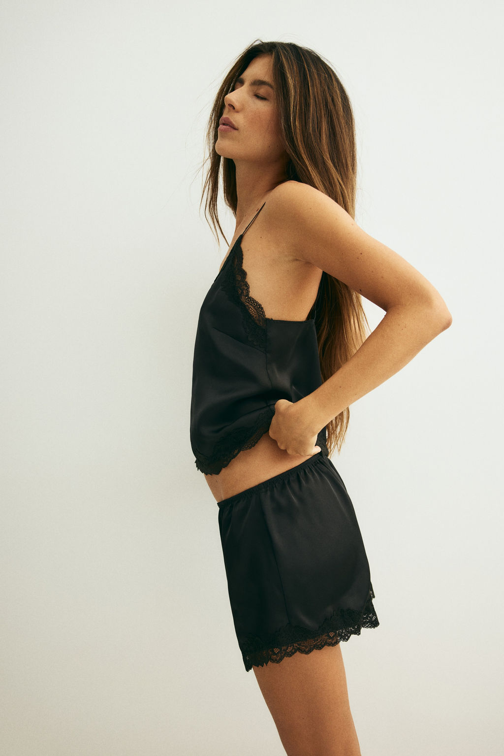 Pijama de sat?n con encaje - H&m фото 12