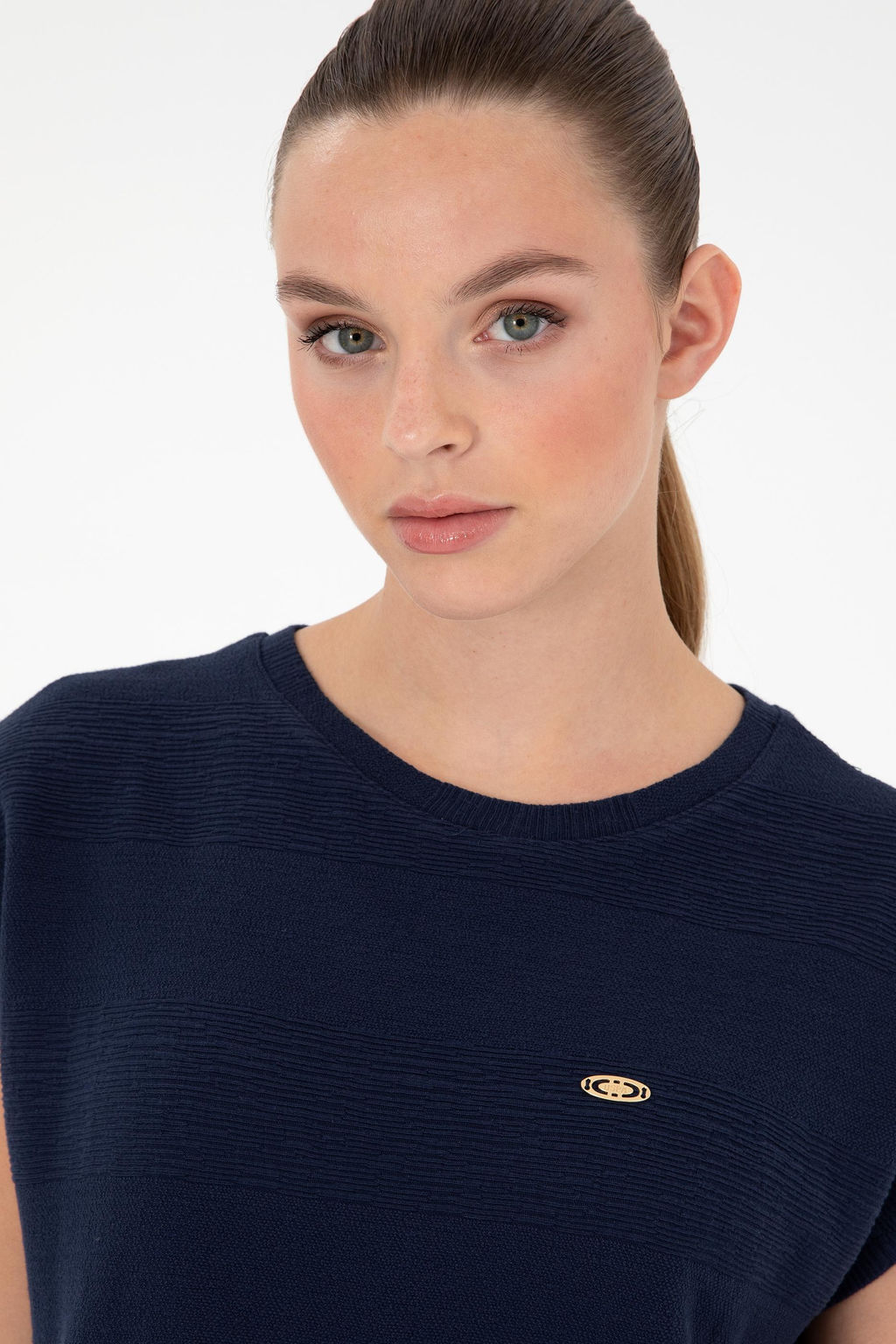 Женская темно-синяя футболка Неожиданная скидка в корзине - U.s. polo assn фото 2