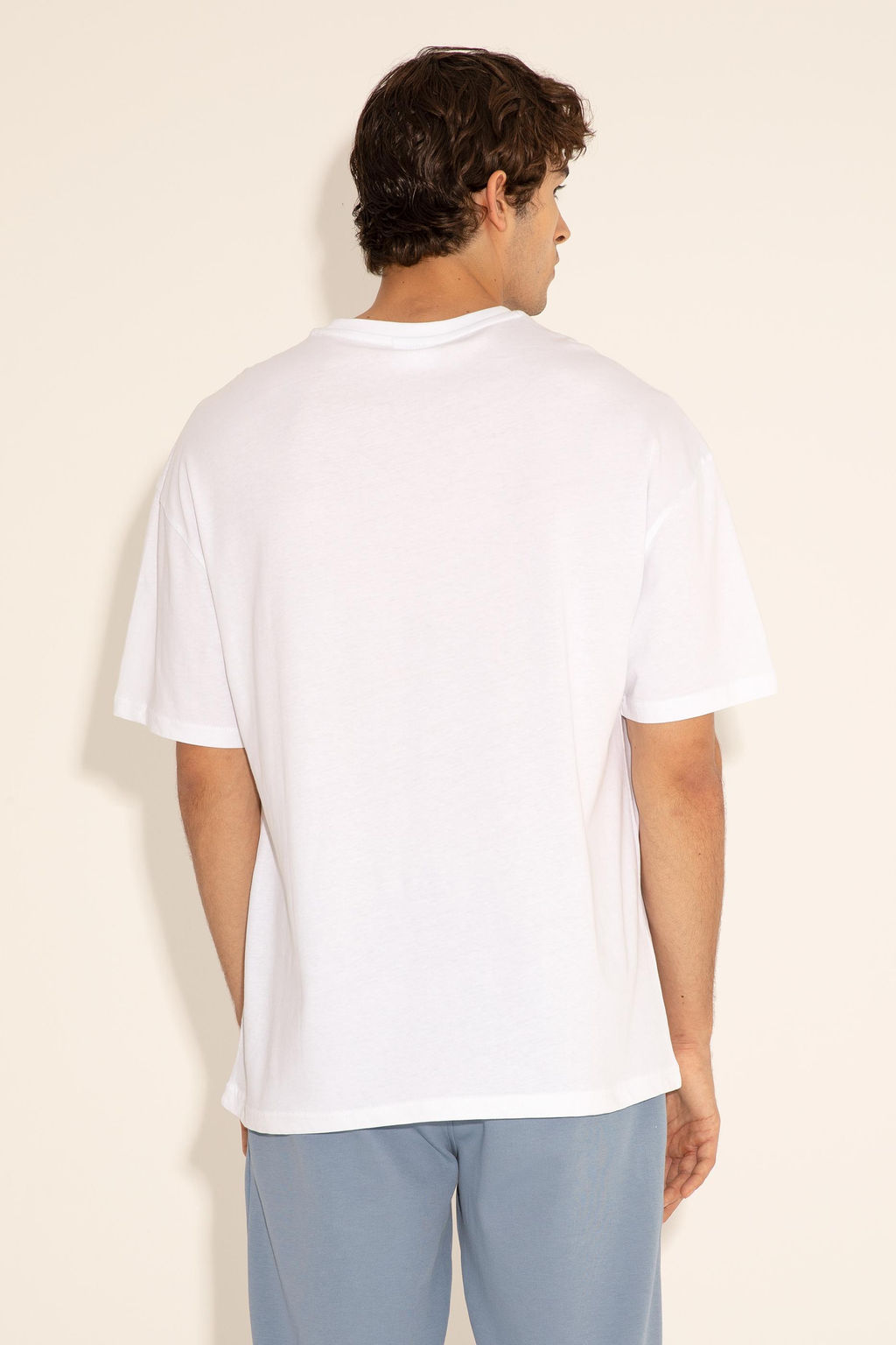Erkek Oversize Fit Bisiklet Yaka Beyaz Ti__rt