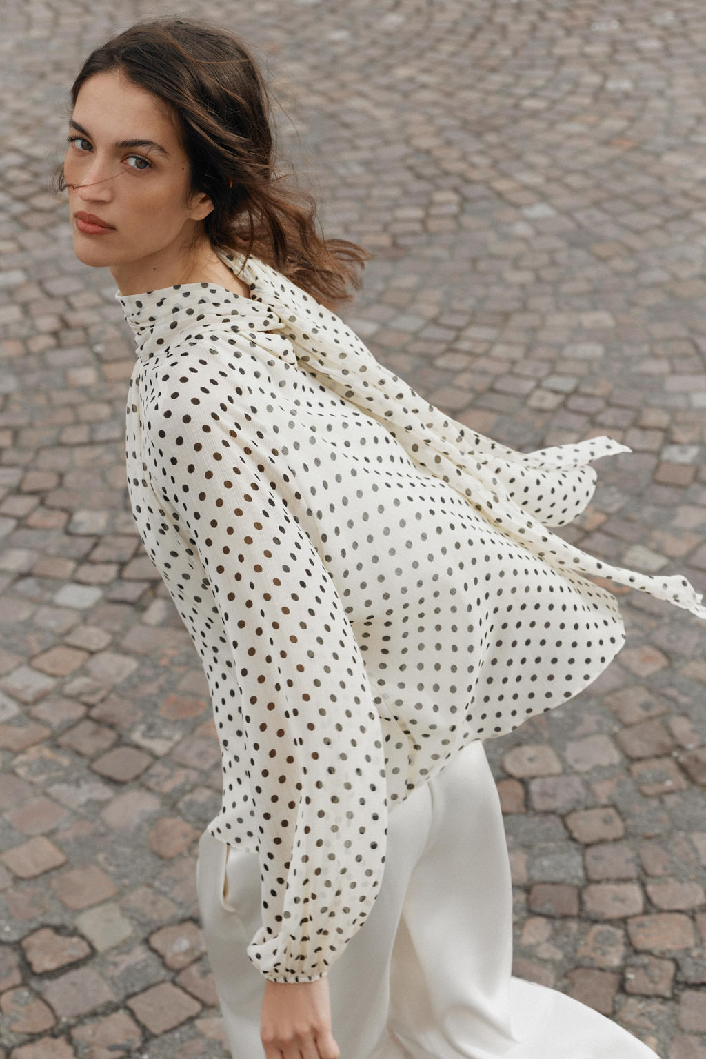 POLKA DOT PRINT BLOUSE - Zara фото 32