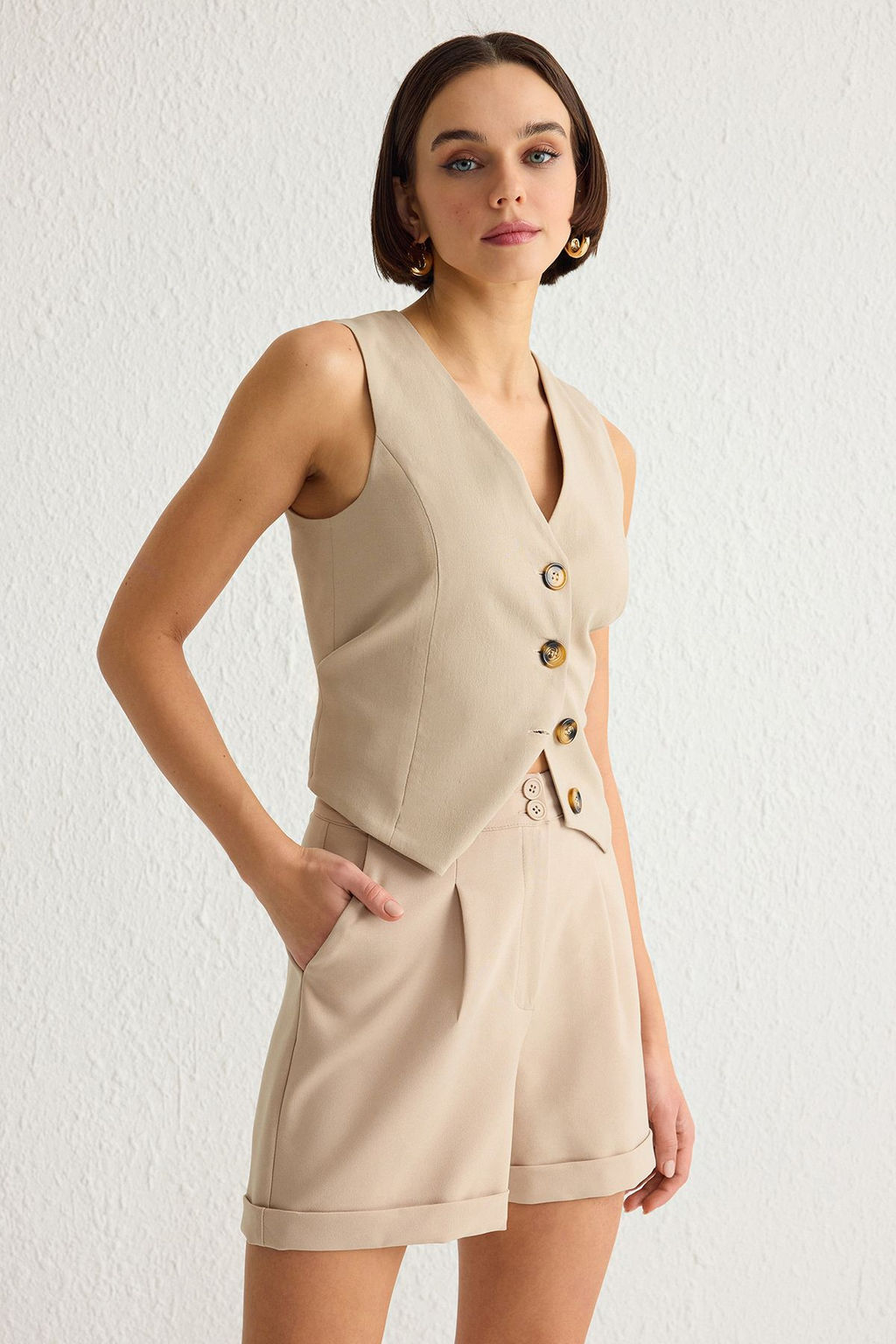 TRENDYOLMILLA Vizon Regular Kal?p Dokuma Sort & Bermuda TWOSS21SR0478  фото 2