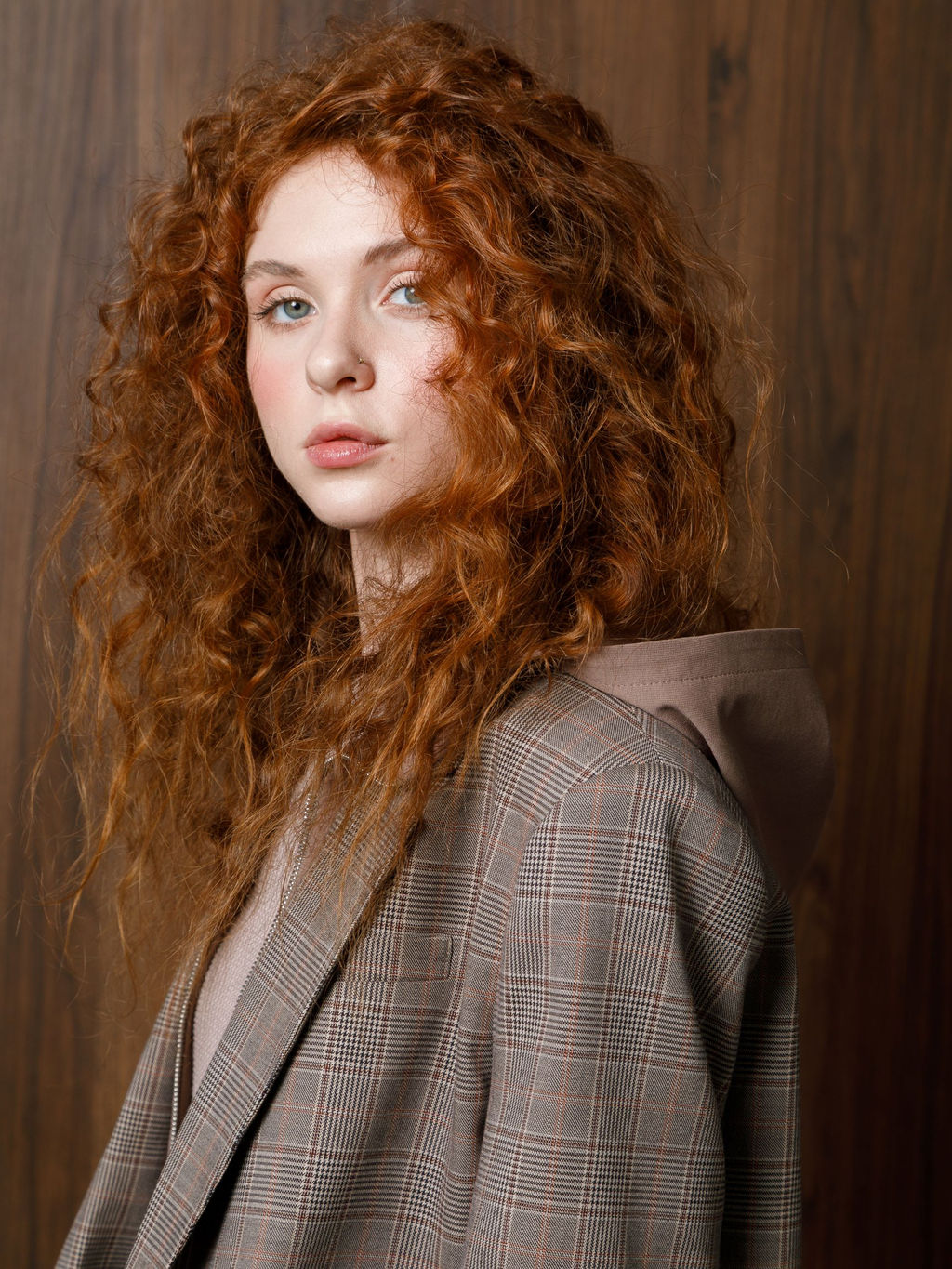 Жакет с капюшоном