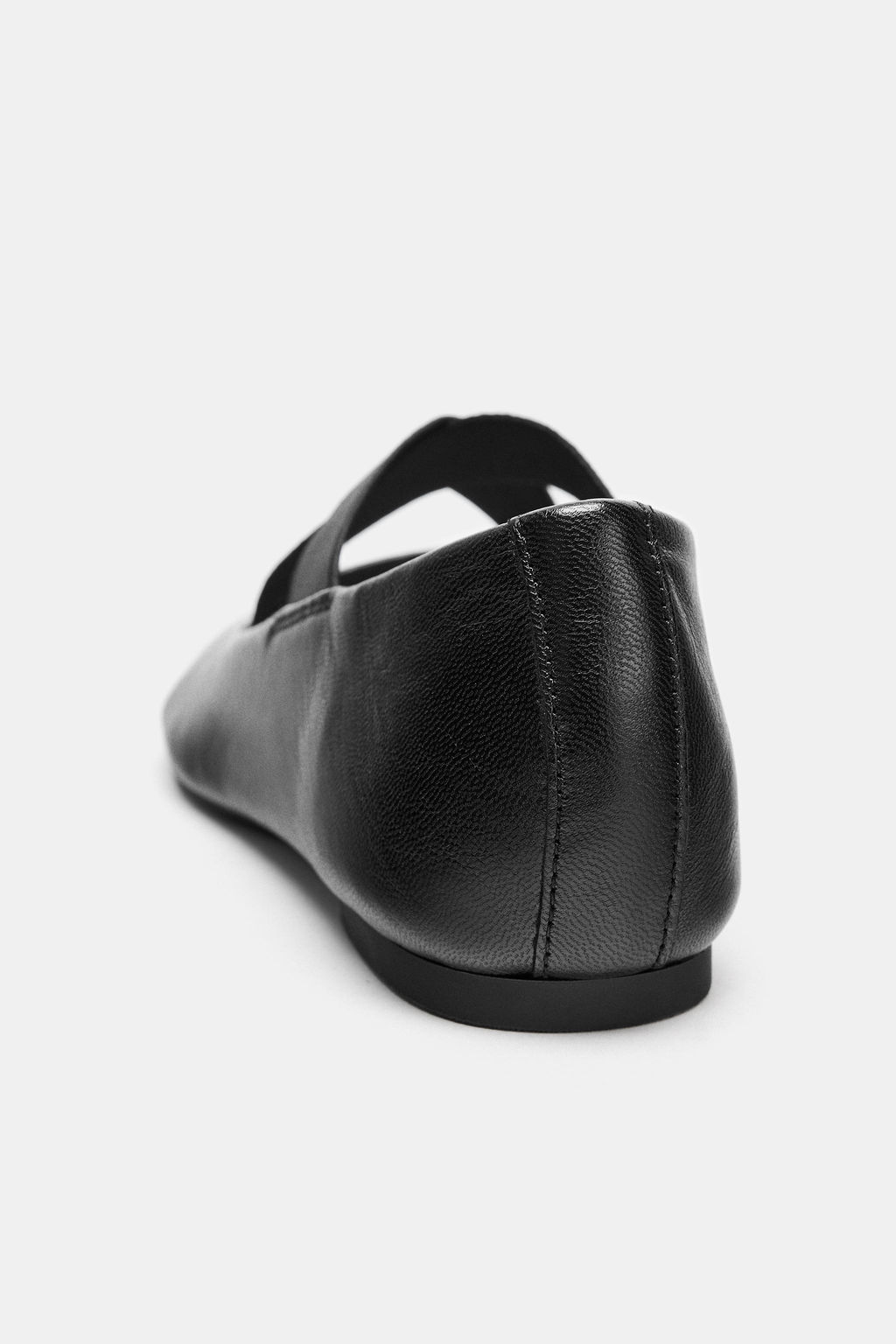 LEATHER BALLET FLATS WITH CROSSED ELASTIC STRAPS - Zara фото 5