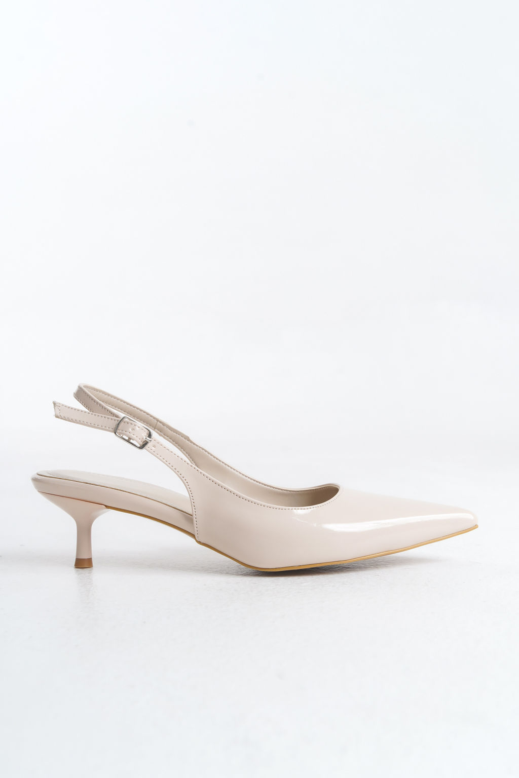 Bej Rugan Sivri Burun Kad?n 4 cm Kitten Topuklu Ayakkab? TAKSS25TO00005