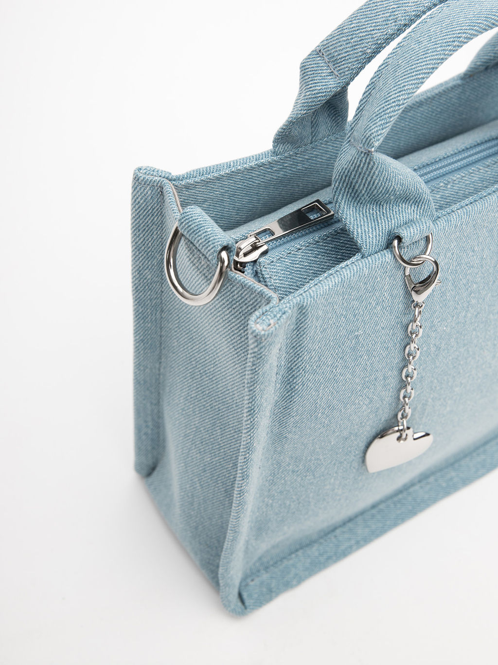 V95 00 34 Сумка женская