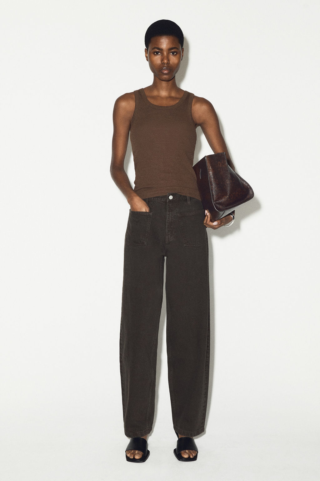 VAQUEROS STRAIGHT LEG CON BOLSILLOS DE PARCHE - H&m фото 6