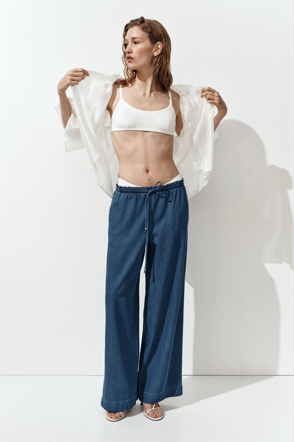 Pantal?n ancho con cintura paper bag - H&m фото 4