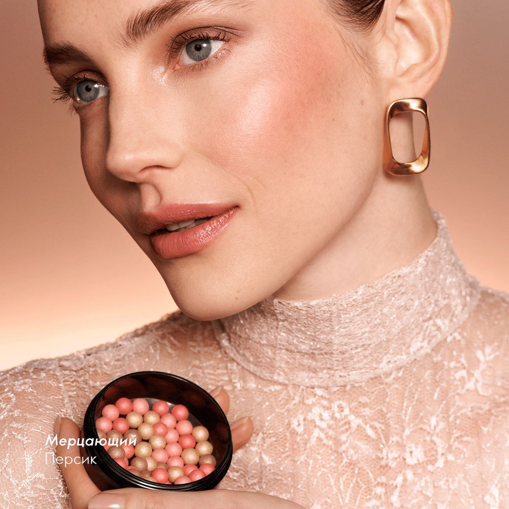 Румяна-бронзер в шариках Giordani Gold_Мерцающий Персик - Oriflame фото 11