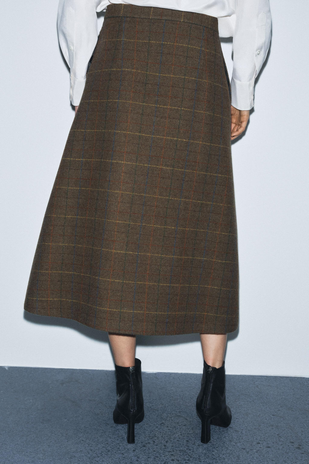 CHECK SKIRT WITH WOOL ZW COLLECTION - Zara фото 9