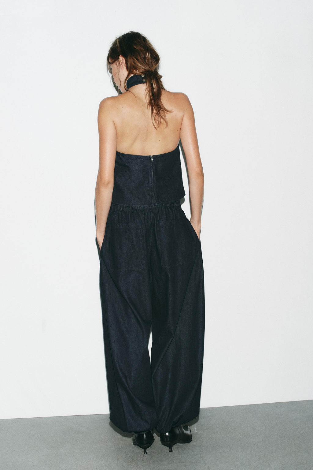 TRF DENIM HALTER TOP - Zara фото 4