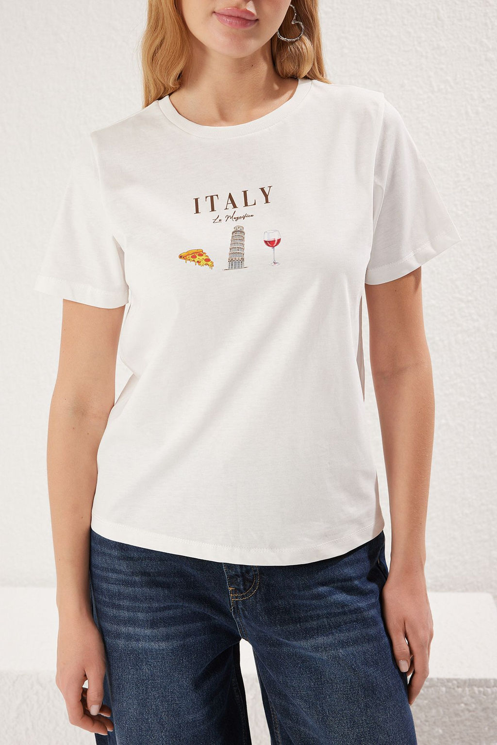 Ekru %100 Pamuk Regular/Normal Kal?p Slogan Bask?l? Orme T-Shirt TWOSS25TS00047