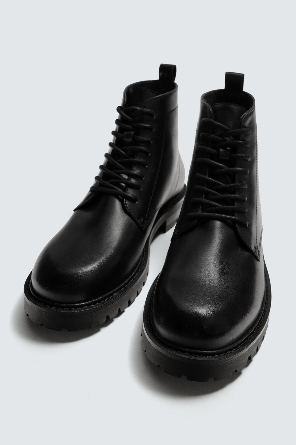 LEATHER LACE-UP BOOTS
