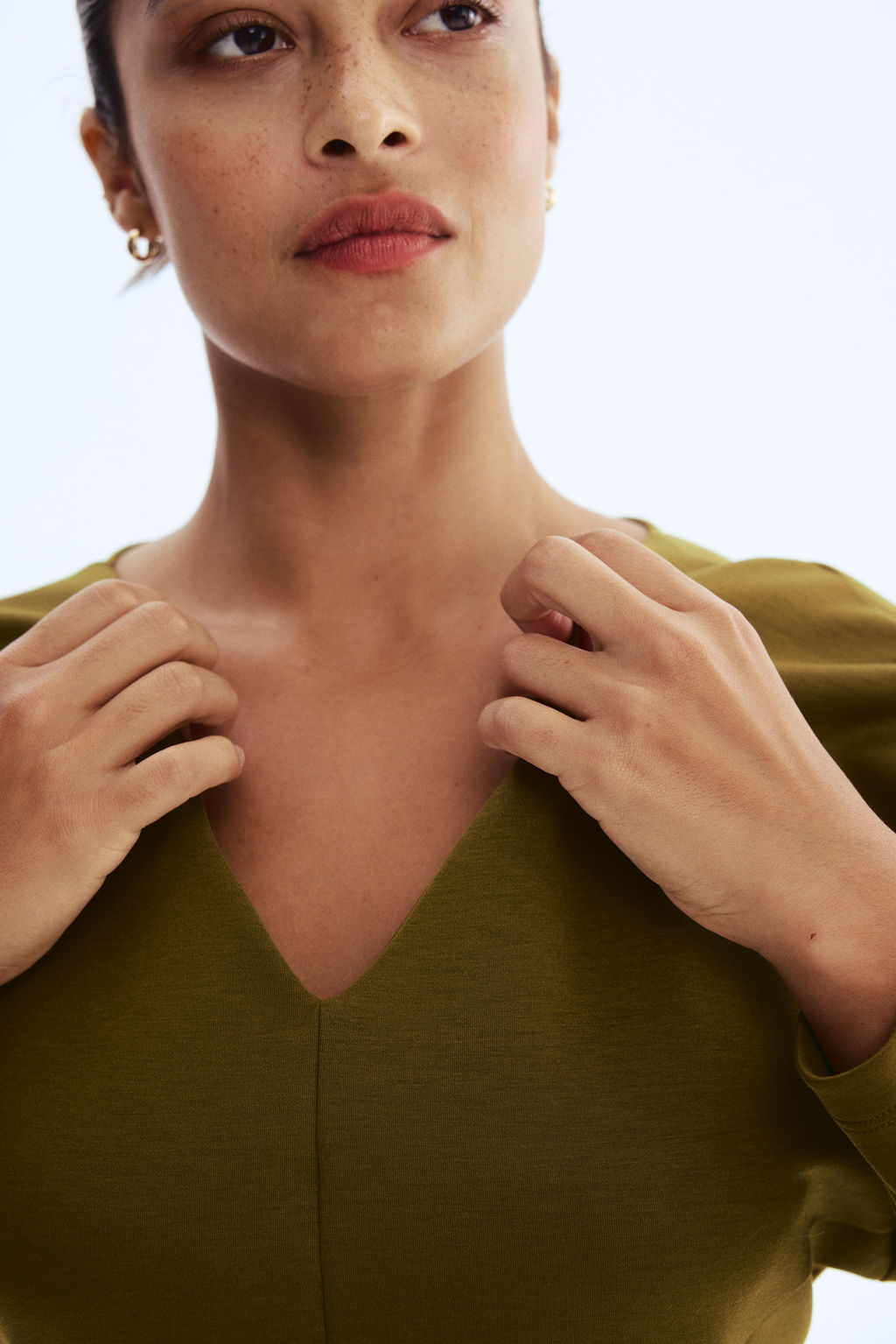 Top entallado efecto neopreno - H&m фото 5