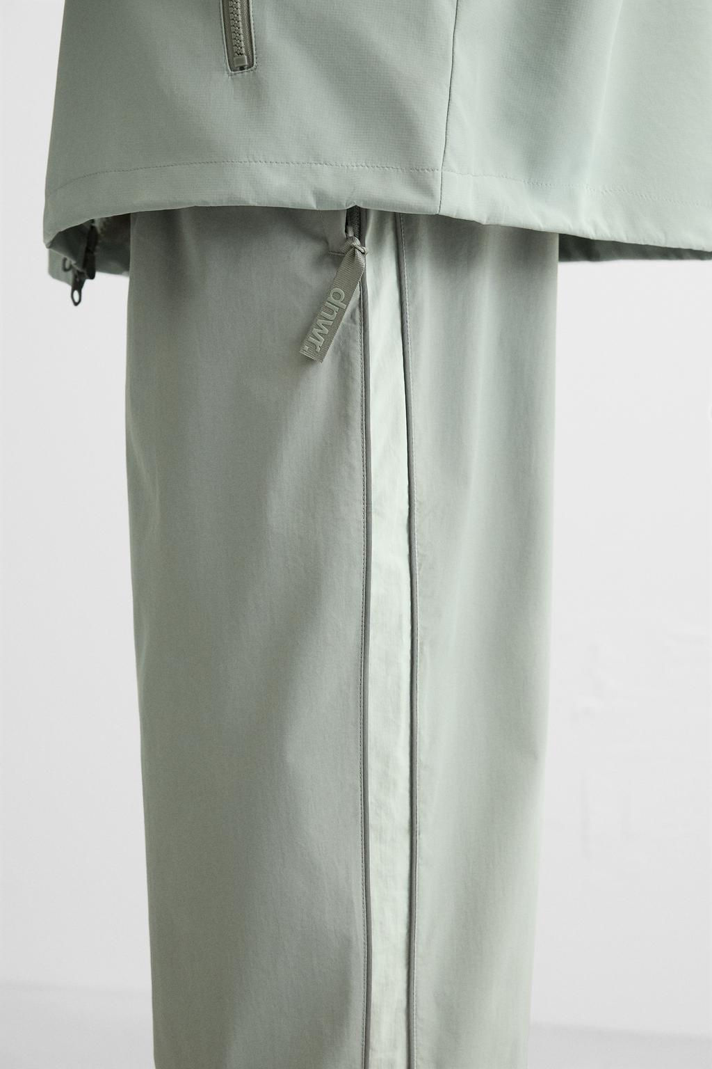 TECHNICAL TROUSERS WITH SIDE PANEL - Zara фото 5