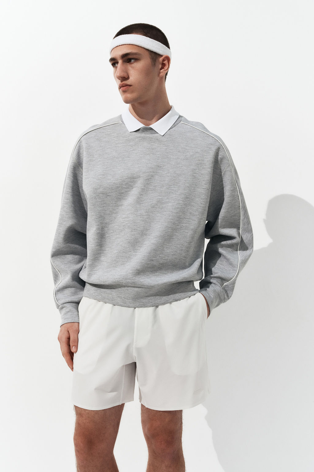 Pantal?n corto de tenis con DryMove Regular Fit - H&m фото 4