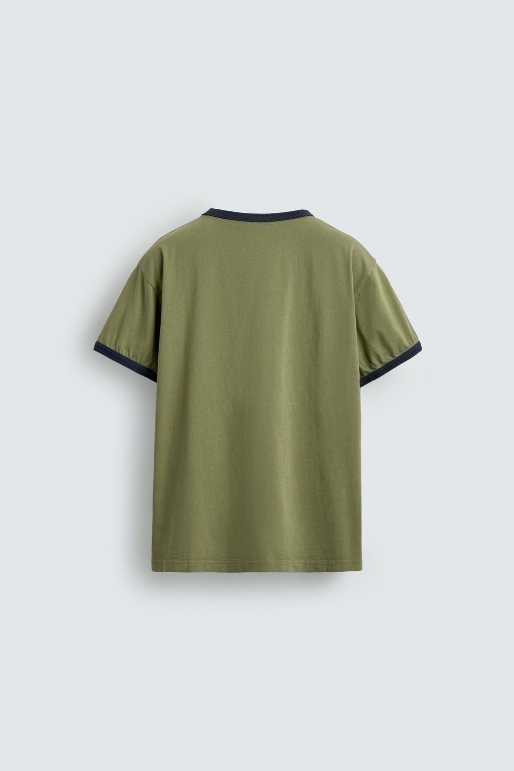 CAMISETA RIB CONTRASTE ESTAMPADO LAVADO / Khaki