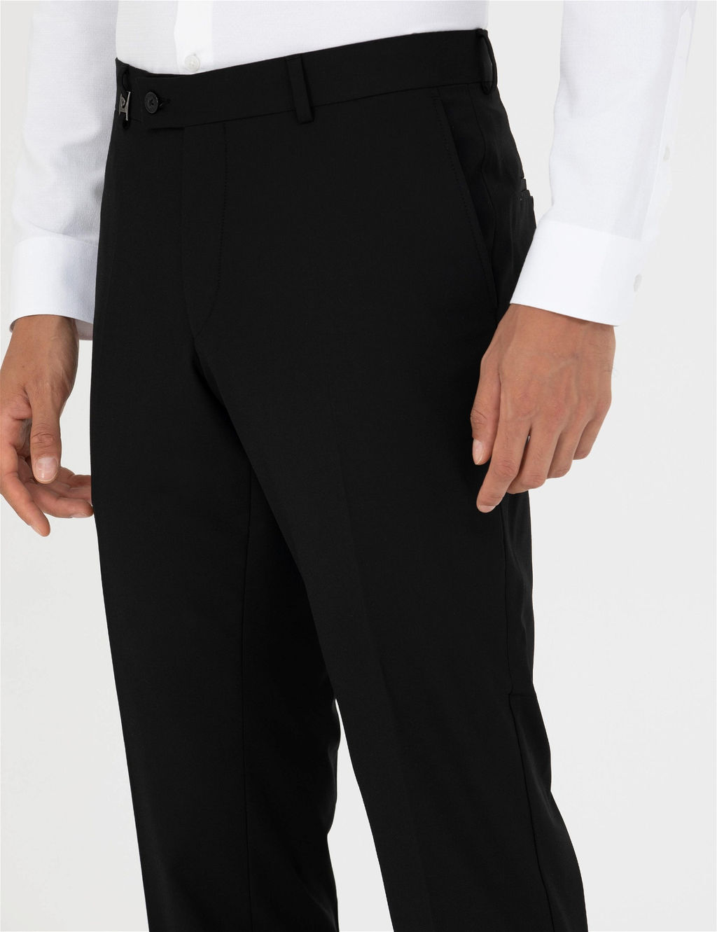 Siyah Slim Fit Kuma_ Pantolon