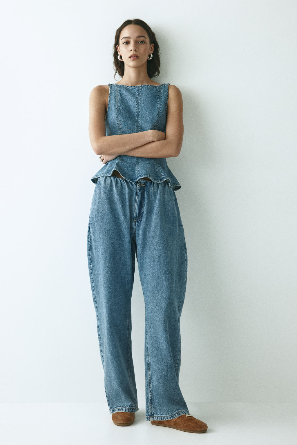 Pantal?n denim con pernera barrel - H&m фото 2