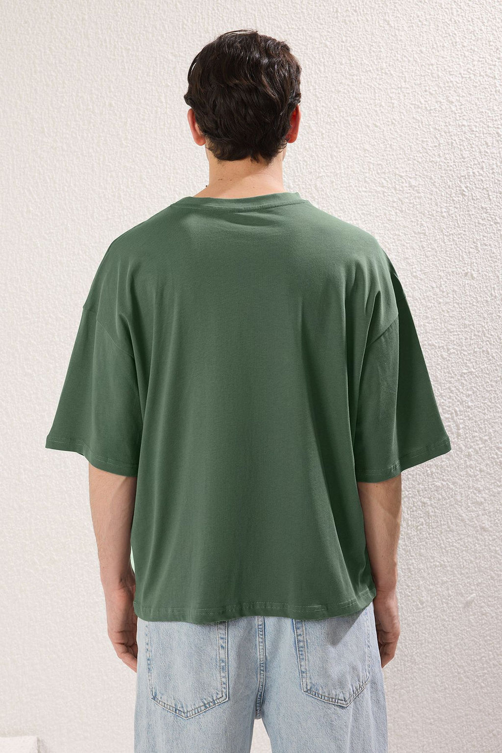 TRENDYOL MAN Siyah Boxy/Kare Kesim %100 Pamuklu Basic T-Shirt TMNSS25TS00162 - Trendyolmilla фото 2