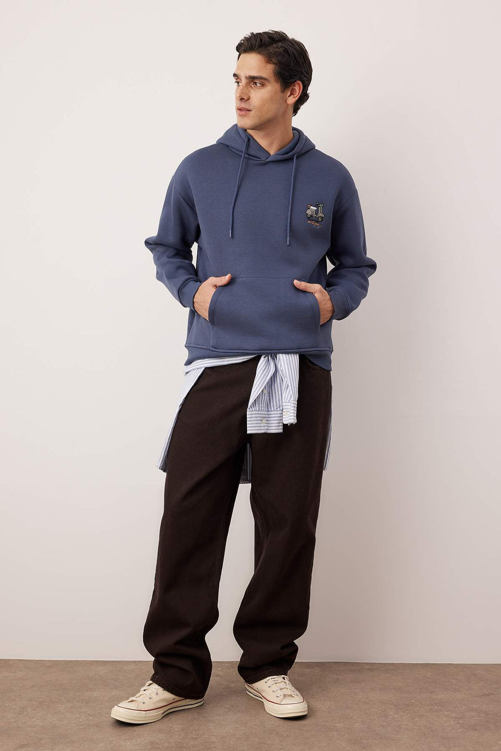 TRENDYOL MAN Haki Oversize/Genis Kesim Nak?sl? Ici Polarl? Kapusonlu Sweatshirt TMNAW25SW00016 - Trendyolmilla фото 37