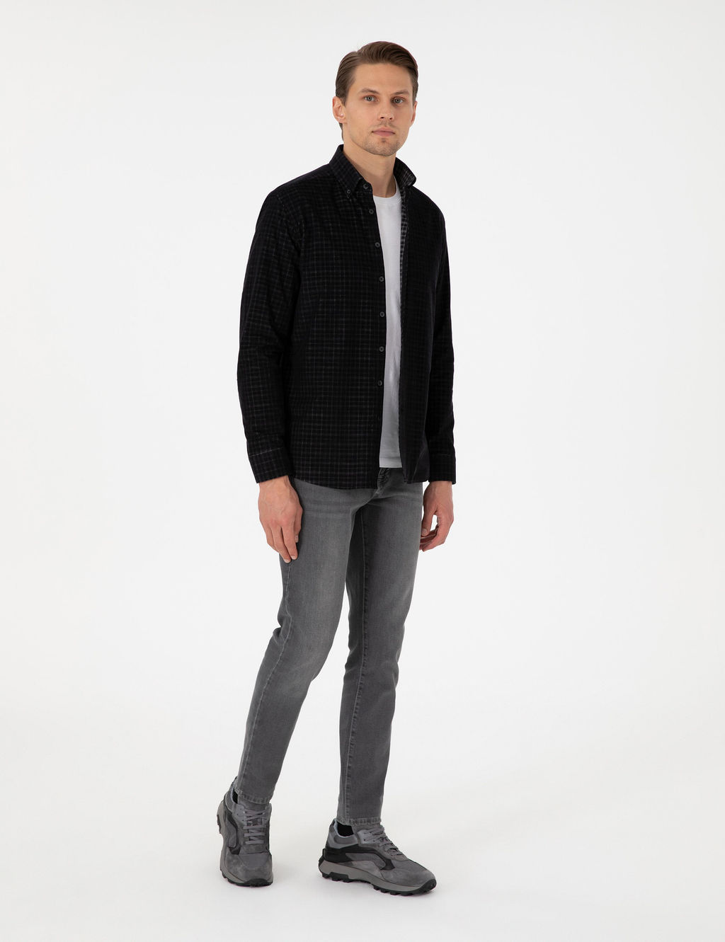 Siyah Regular Fit Uzun Kollu G_mlek