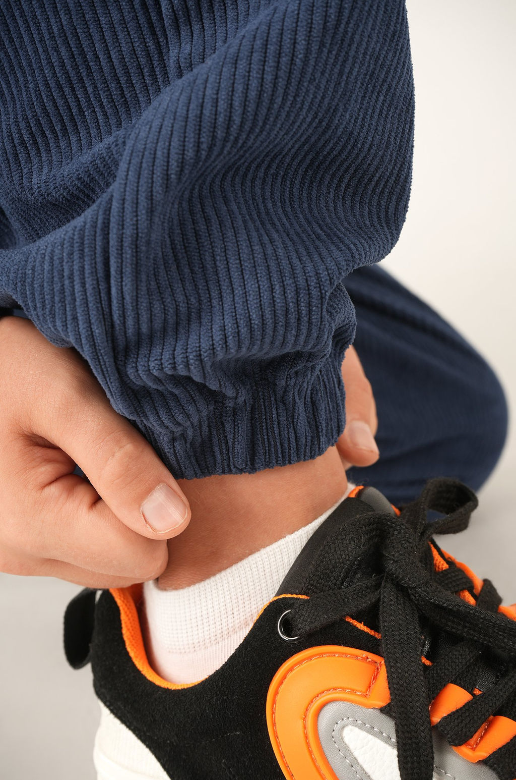 Вельветовый костюм для мальчика Happyfox